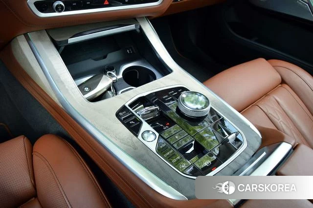 BMW X7 id 4260454 из Китая 10