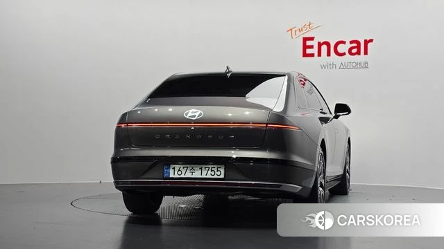 Hyundai Grandeur (GN7) id 4549361 из Кореи 14