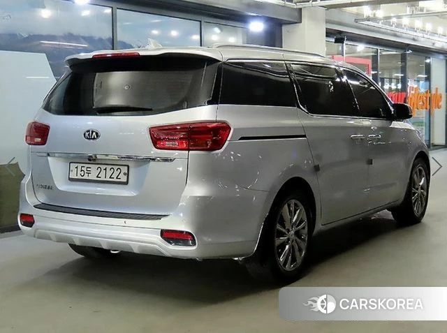 Kia The New Carnival id 4502704 из Кореи 14