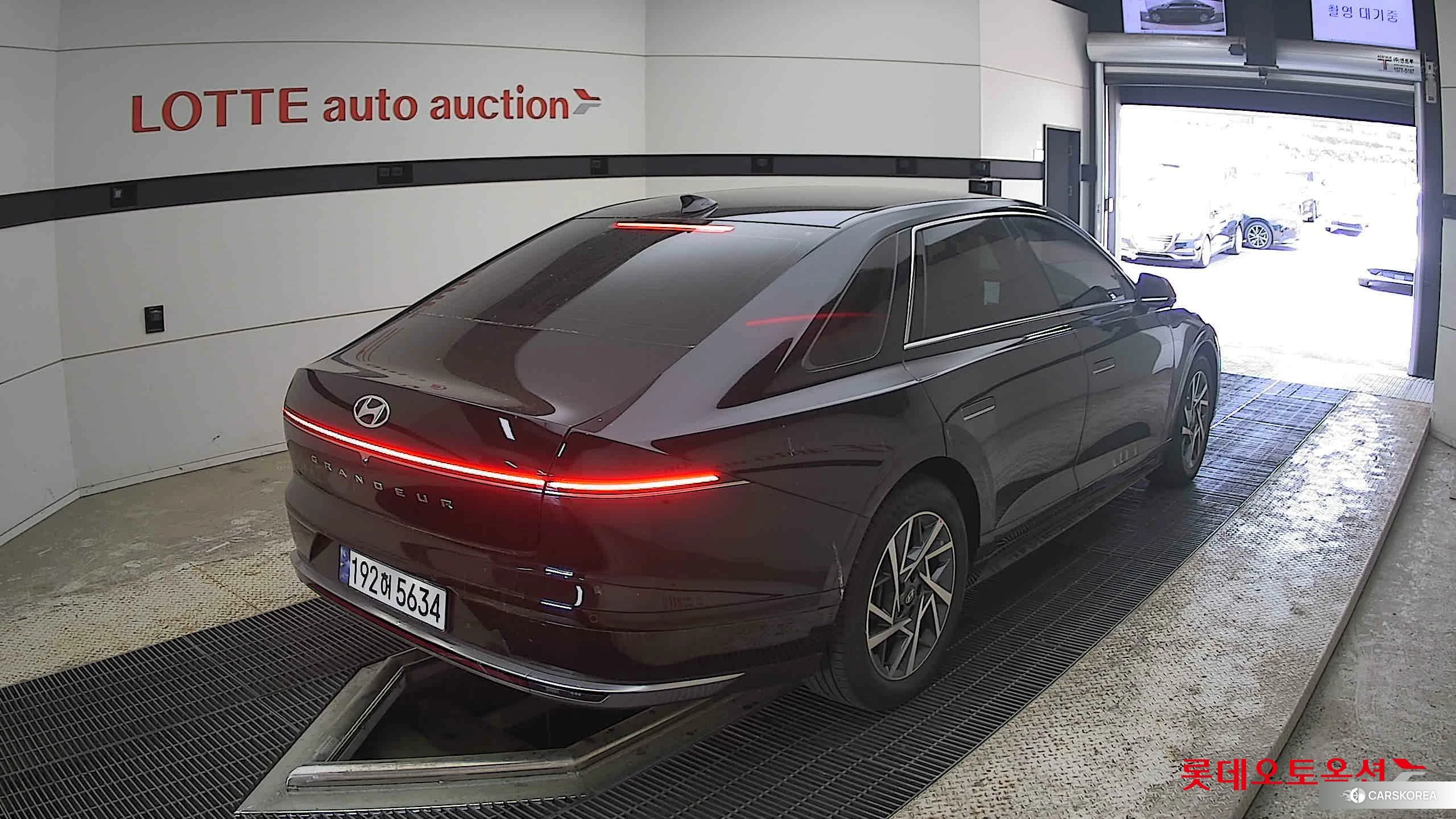 Hyundai Grandeur id 4289455 из Кореи 32