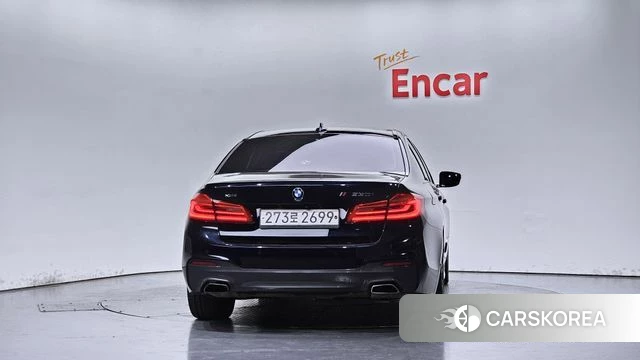 BMW 5 Series (G30) id 4794565 из Кореи 24