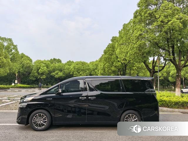 Toyota Wilfa id 4320772 из Китая 10