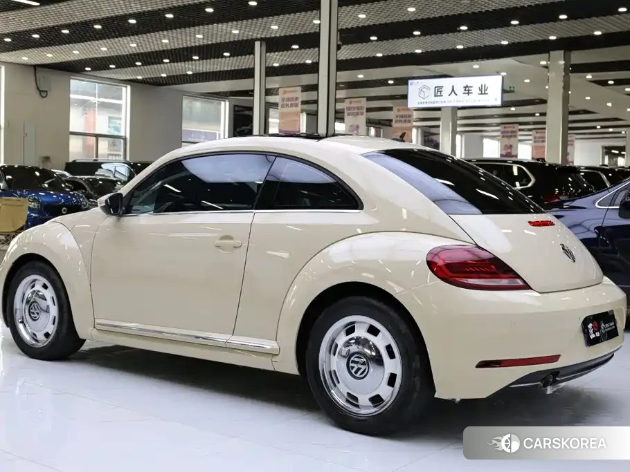 Volkswagen Beetle id 4674414 из Китая 15