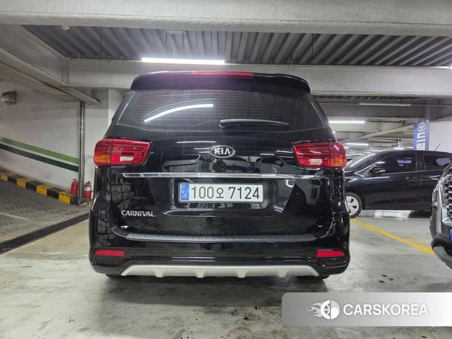 Kia The New Carnival id 4652104 из Кореи 14