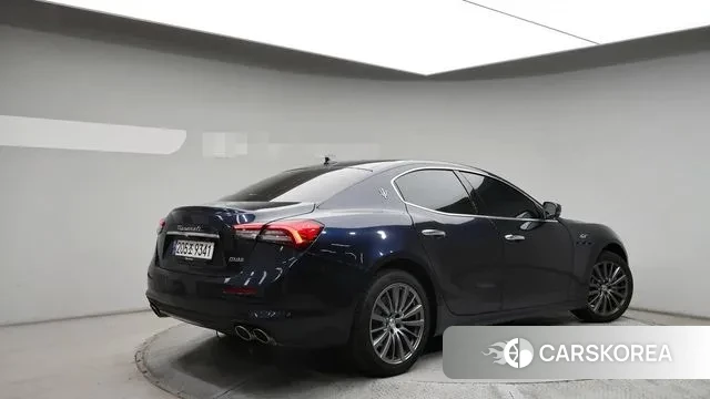 Maserati Ghibli id 3453133 из Кореи 14