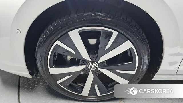 Volkswagen Golf 8th Generation id 4584220 из Кореи 25
