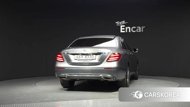 Mercedes-Benz E-Class W213 id 4295241 из Кореи 29