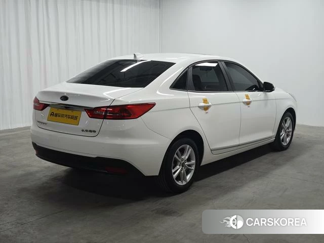 Ford Forrest id 4212594 из Китая 14