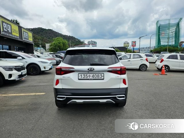 Kia Seltos id 4490630 из Кореи 14