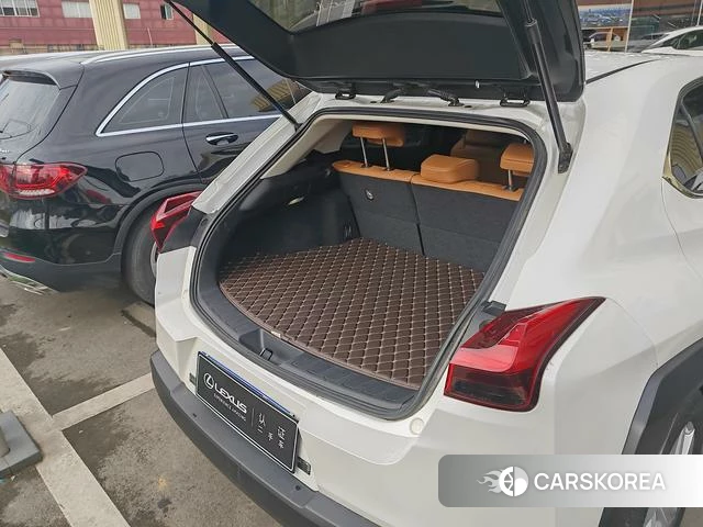 Lexus UX id 4261866 из Китая 12