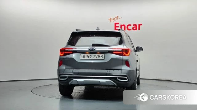 Kia Seltos id 4836792 из Кореи 14