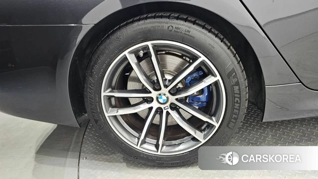 BMW 5 Series (G30) id 4383694 из Кореи 25