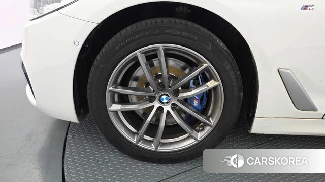 BMW 5 Series (G30) id 4465743 из Кореи 26