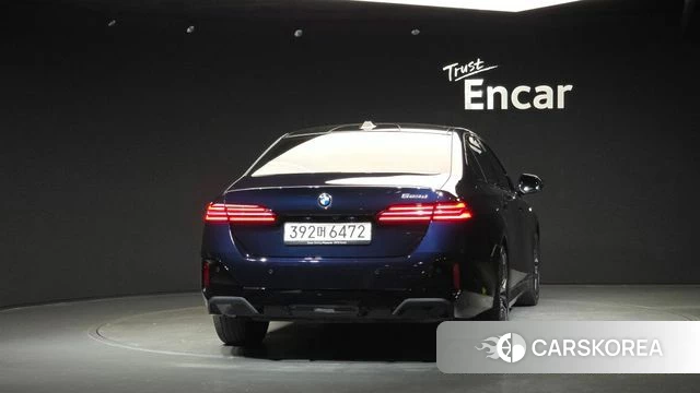 BMW 5 Series (G60) id 4916323 из Кореи 25