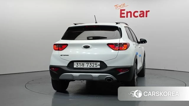 Kia Stonic id 4543550 из Кореи 23