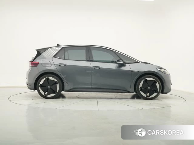 Volkswagen ID.3 id 4307490 из Китая 23