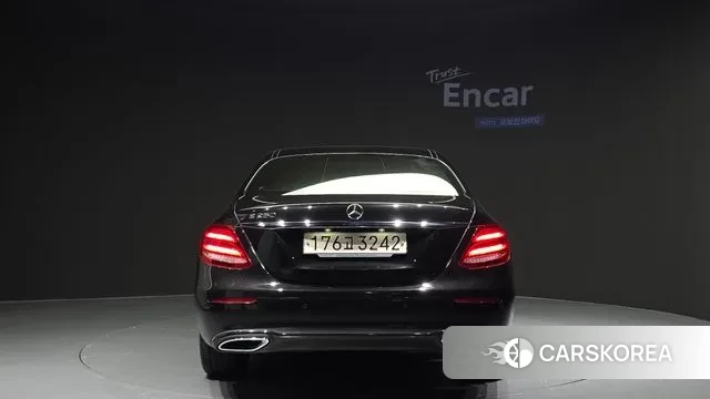 Mercedes-Benz E-Class W213 id 3329944 из Кореи 14