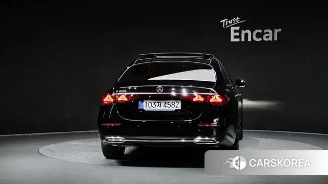 Mercedes-Benz E-Class W214 id 3353420 из Кореи 14