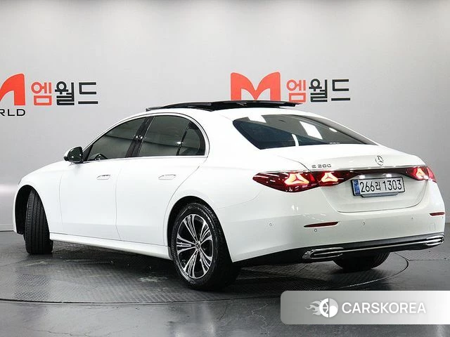 Mercedes-Benz E-Class W214 id 4493604 из Кореи 14