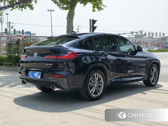 BMW X4 2021 Черный из Китая, фото 4