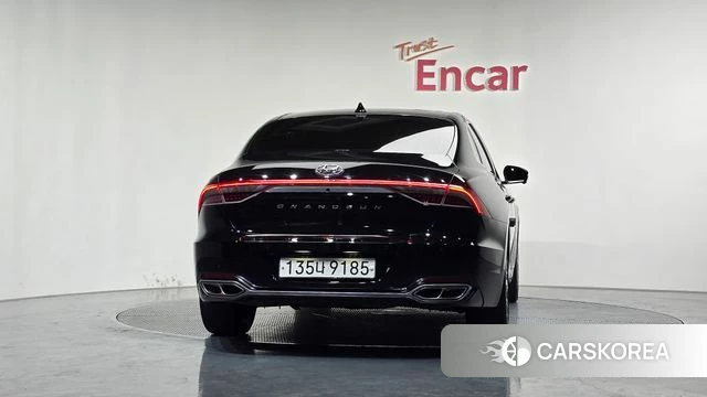 Hyundai The New Grandeur IG id 3884843 из Кореи 14