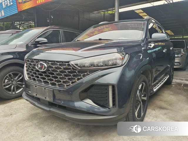 Hyundai ix35 2021 Темно-серый из Китая, фото 4