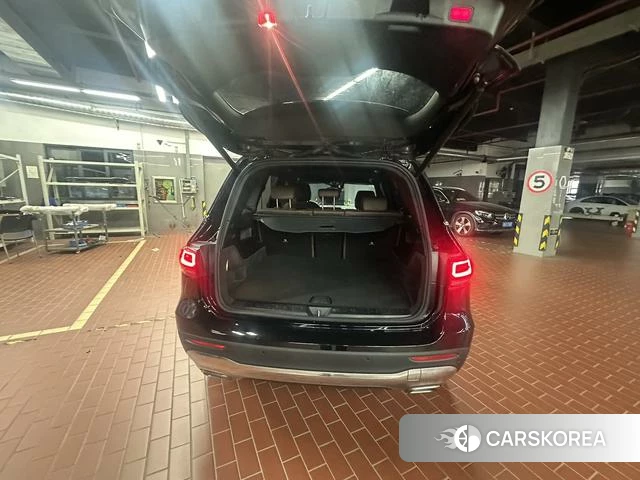 Mercedes-Benz GLB 2023 Черный из Китая, фото 4