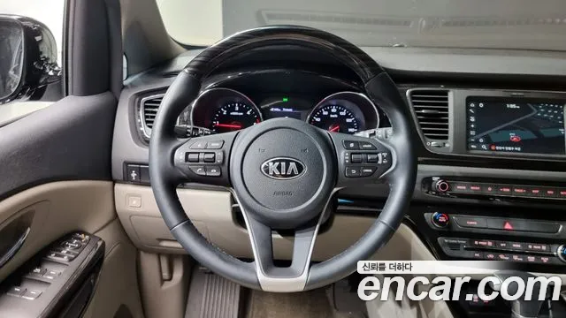 Kia The New Carnival id 2666843 из Кореи 14