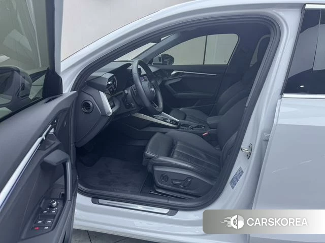 Audi A3 id 4263357 из Китая 18
