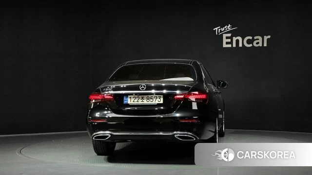 Mercedes-Benz E-Class W213 id 4401814 из Кореи 27