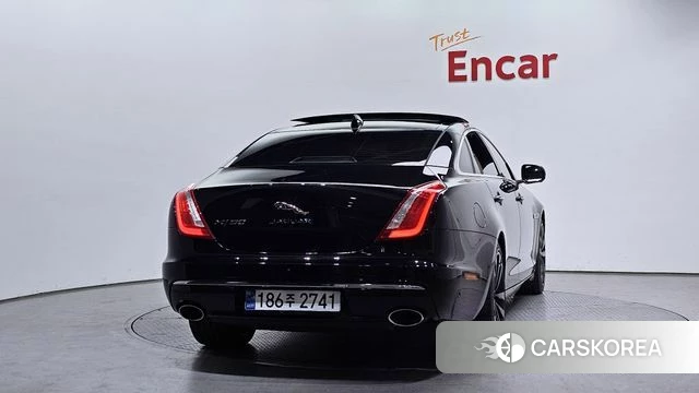 Jaguar All New XJ id 3873651 из Кореи 14