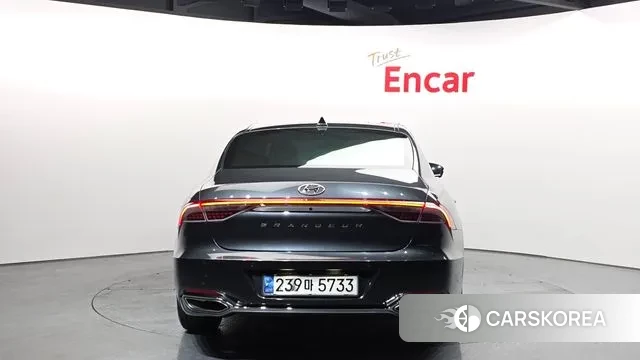 Hyundai The New Grandeur IG id 3681382 из Кореи 14