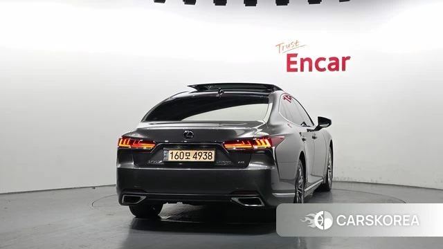 Lexus LS500 5th generation id 4632916 из Кореи 14