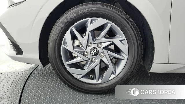 Hyundai The New Avante (CN7) id 4222898 из Кореи 30