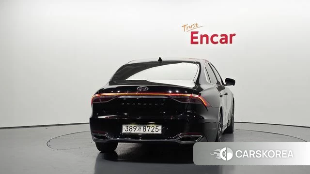 Hyundai The New Grandeur IG Hybrid id 4495722 из Кореи 24