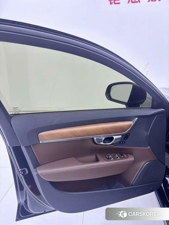 Volvo S90 id 3944925 из Китая 13