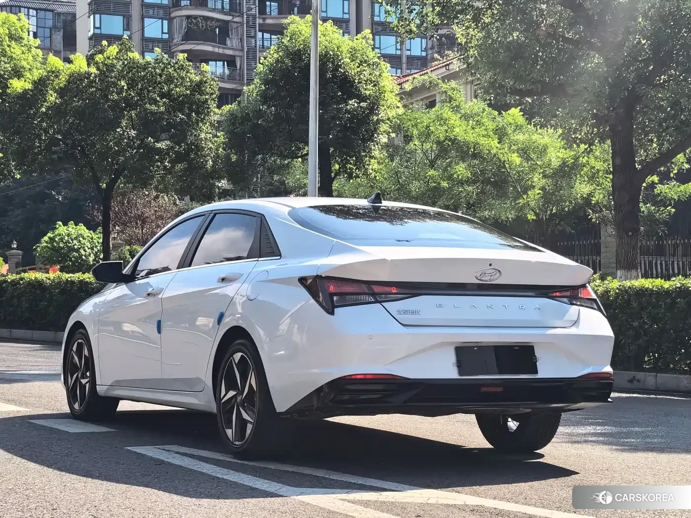 Hyundai Elantra id 4653923 из Китая 10