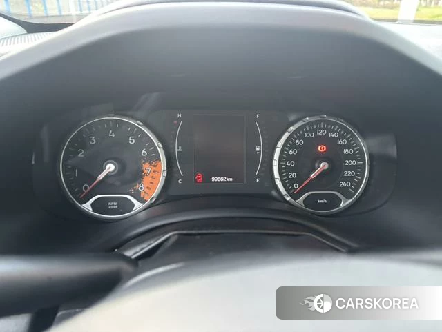 Jeep Freeman 2018 Белый из Китая, фото 4