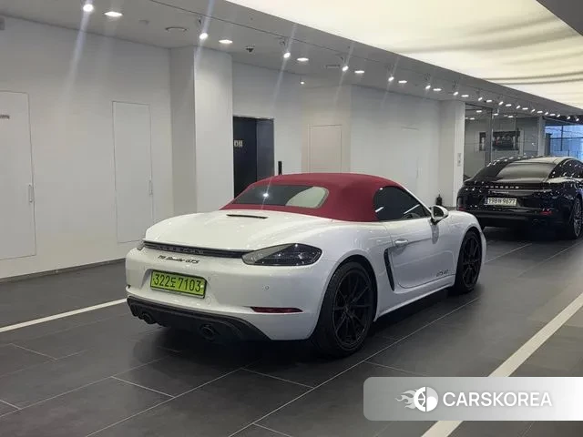 Porsche 718 Boxster 2022 Белый из Кореи, фото 4