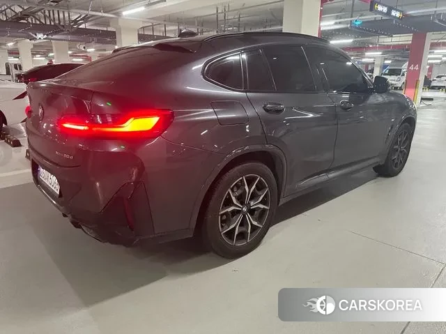 BMW X4 (G02) 2022 Черный из Кореи, фото 5
