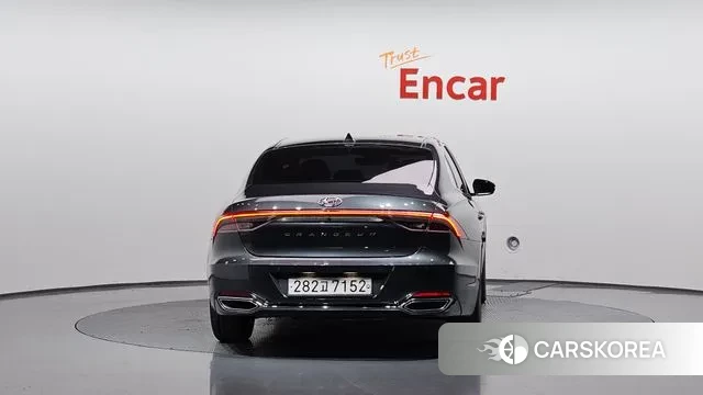 Hyundai The New Grandeur IG id 3319038 из Кореи 14