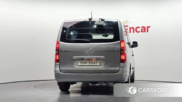 Hyundai The New Grand Starex id 4672518 из Кореи 25