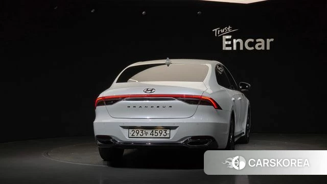 Hyundai The New Grandeur IG id 4676321 из Кореи 27