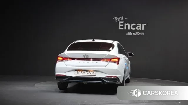 Hyundai Avante (CN7) id 3620982 из Кореи 14