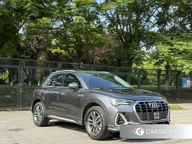 Audi Q3 2021 Серебристо-серый из Китая, фото 4