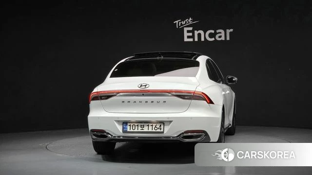 Hyundai The New Grandeur IG Hybrid id 4428795 из Кореи 14