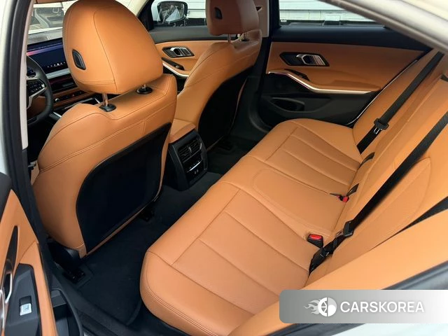 BMW 3 Series (G20) 2025 Белый из Кореи, фото 4