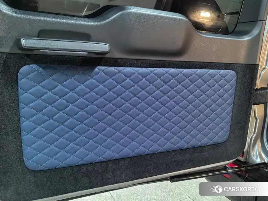 Mercedes-Benz G-class AMG 2024 Silver/gray из Китая, фото 5