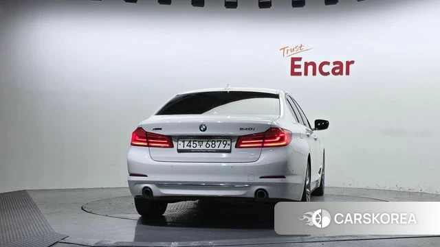 BMW 5 Series (G30) id 4742139 из Кореи 32