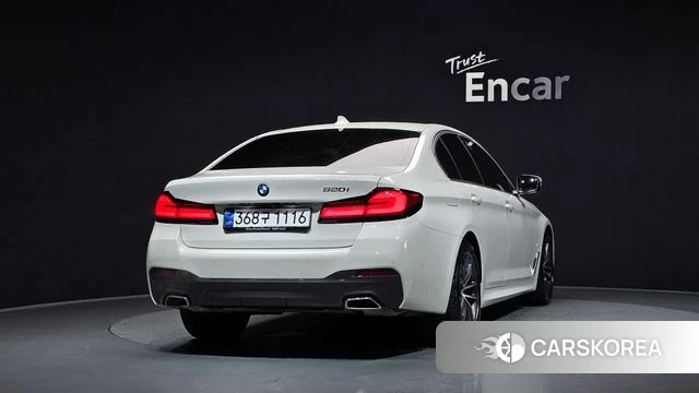 BMW 5 Series (G30) id 4592051 из Кореи 14